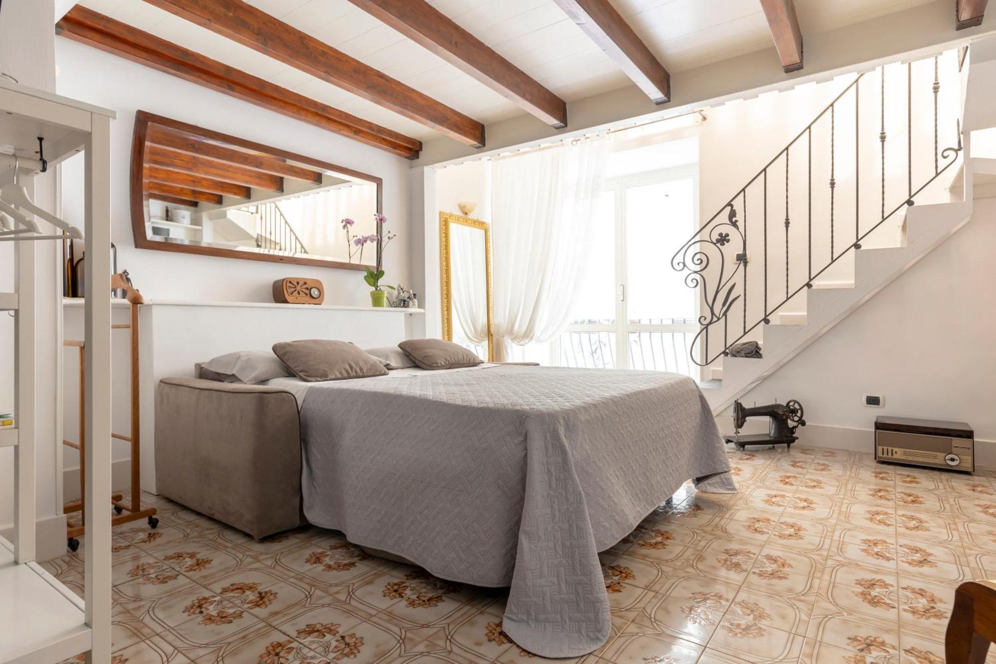 Niloufar Residence Napoli Esterno foto