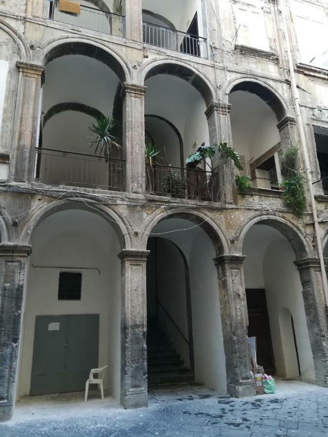 Niloufar Residence Napoli Esterno foto